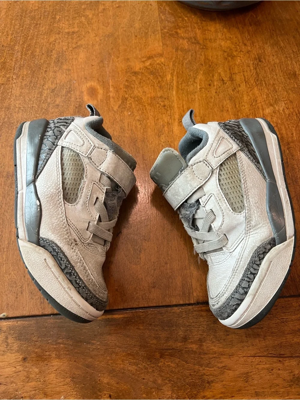 Jordan Dub Zero Toddler Sneakers Gray Elephant Print Size 8C